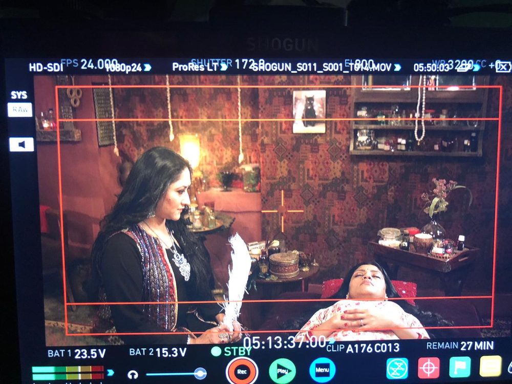 Behind the scenes photo 52