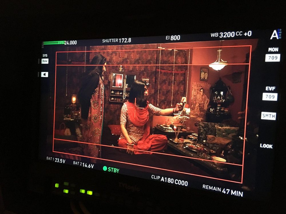 Behind the scenes photo 72