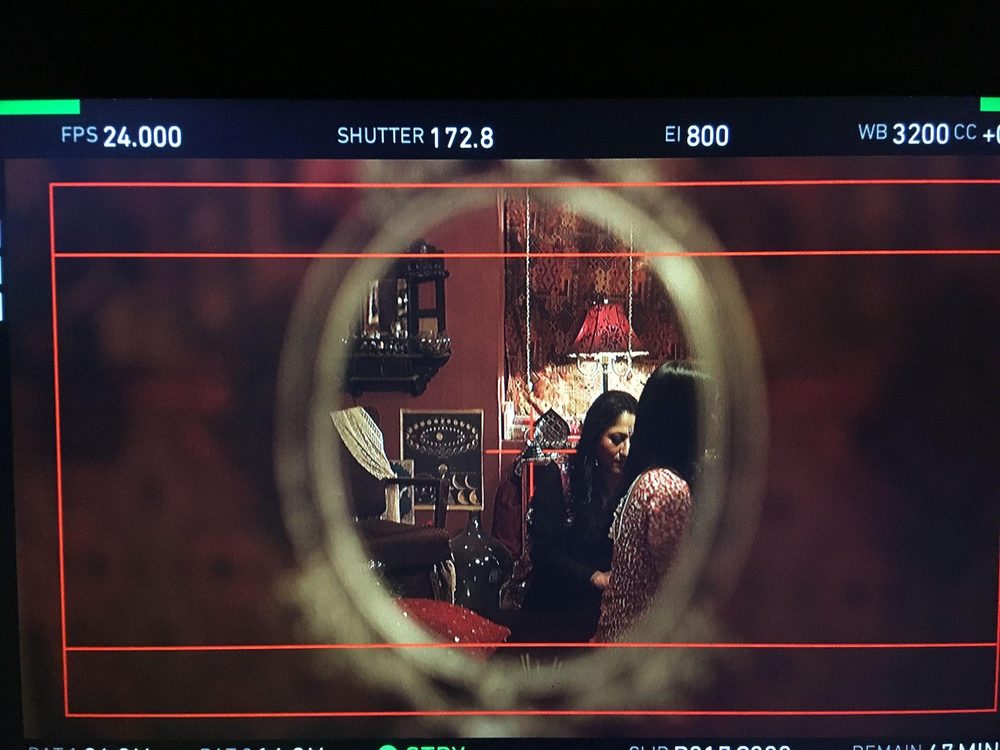 Behind the scenes photo 73