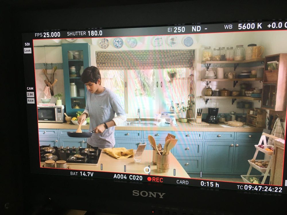 Behind the scenes photo 86
