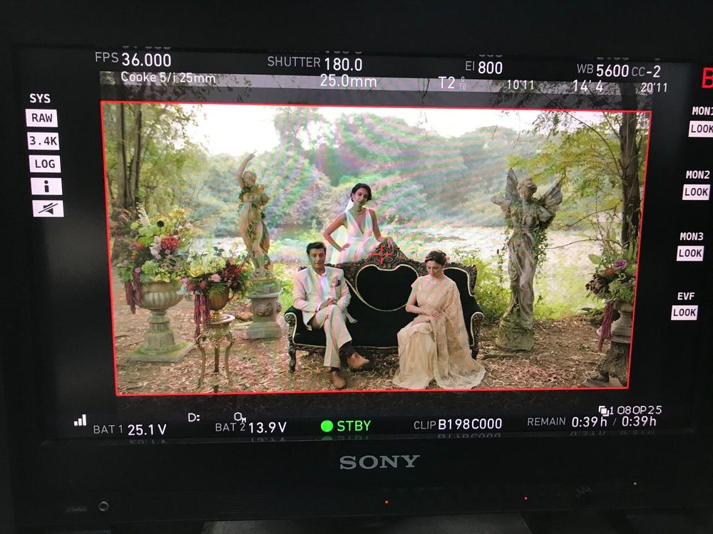 Behind the scenes photo 139