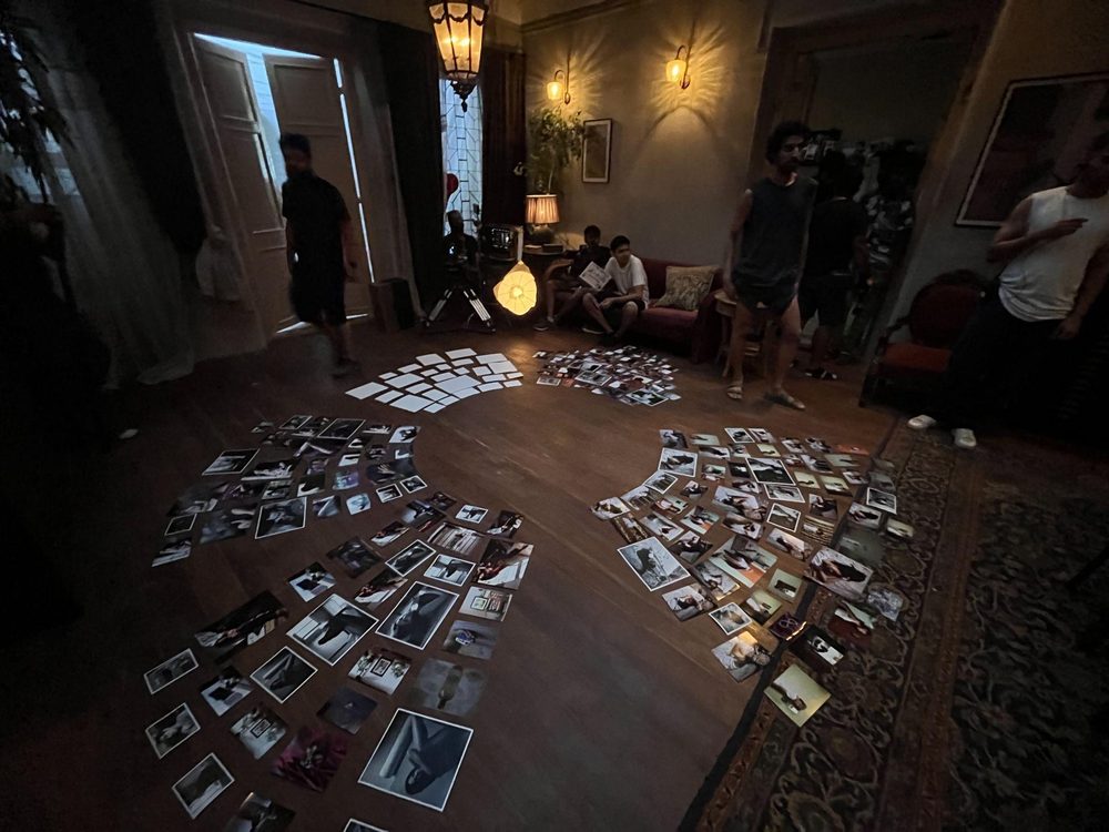 Behind the scenes photo 168
